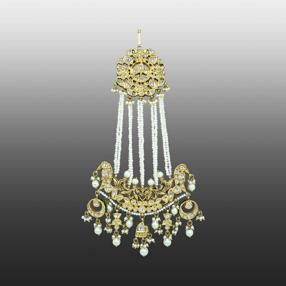 Traditional Polki Passa with Pearl Tassels